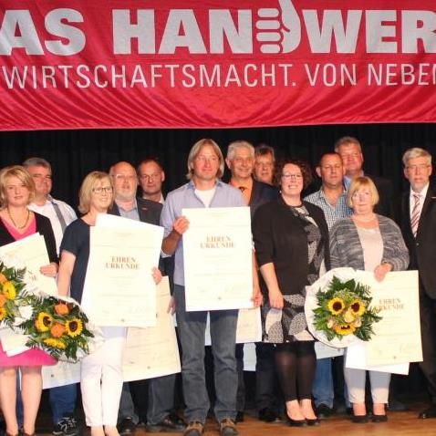 Zahlreiche Jungmeister und Jubilare auf erstem Meisterforum ausgezeichnet