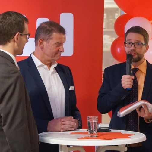 Neuer Rewe-Markt in Sterbfritz eröffnet