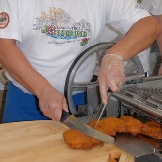 Schnitzel sei Dank: Mehrere Tausend Euro für Brandopfer