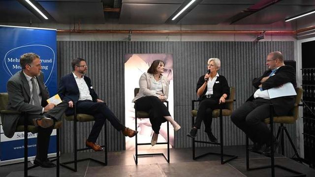 Innovation und Tradition beim KN-Unternehmerforum in Altengronau 2