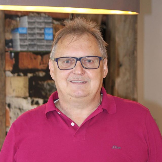 Optikstüberl verloste Brille nach Wunsch bei Gewerbeschau 2